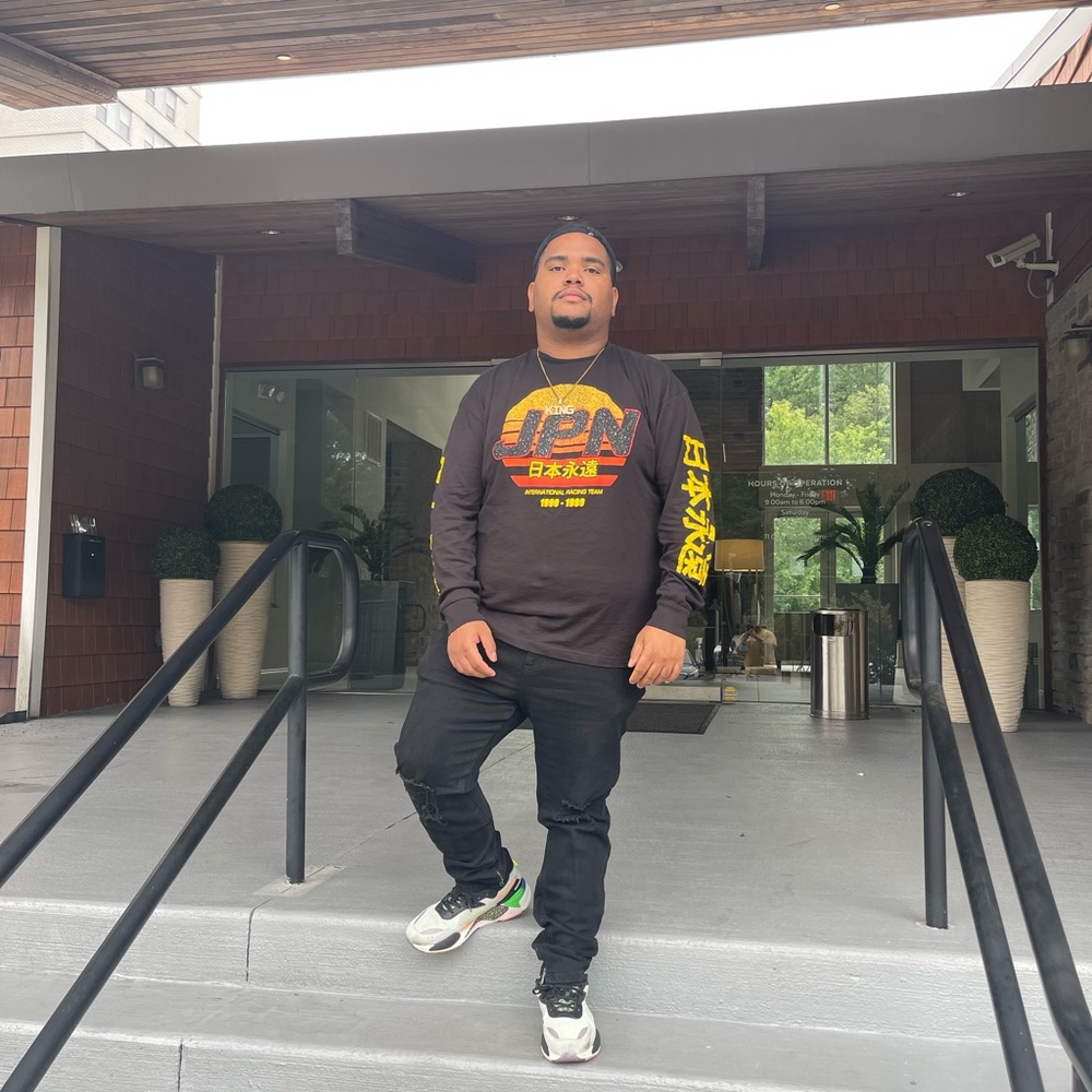 Meet your Posher, Evanuel